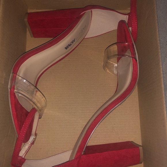Sexy red Fashion Nova heels - Picture 2 of 4